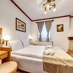 Hotel комплекс райковски ливади 3*