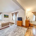 Hotel комплекс райковски ливади 3*